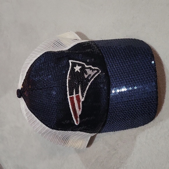 NFL Team Apparel Patriots Hat - Picture 3 of 10